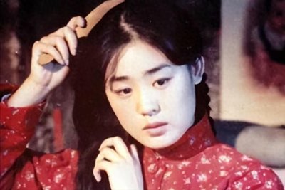 ​1980年，中戏、北电、上戏、军艺4大明星班，都走出了哪些明星？