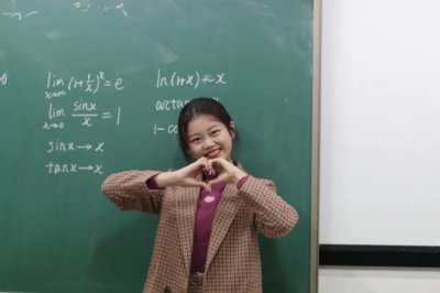 ​她是甜美湖南妹子，也是＂全能＂学霸，拿国奖、保送北大，篮球、舞蹈样样行