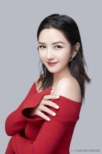 ​何洁性感写真图集