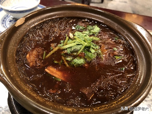 去南京怎能不品尝“南京大牌档”的美食？带媳妇吃一顿还不到百元