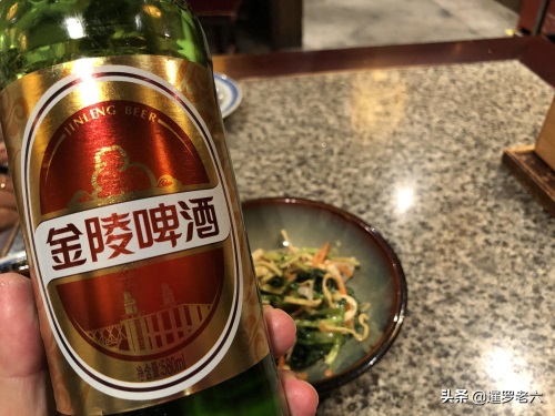 去南京怎能不品尝“南京大牌档”的美食？带媳妇吃一顿还不到百元