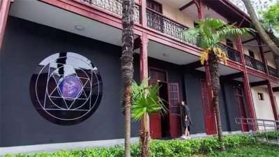 ​上海一家死亡体验馆，体验一次就要24800元，两小时经历“生死”