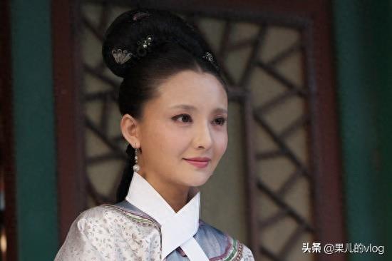 孙茜，出生于甘肃兰州，中国内地女演员。《甄嬛传》槿汐姑姑