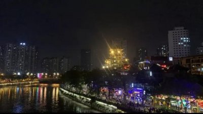 ​2013年，成都醉酒女子“猥亵”男人事件，来看看法律如何定义？