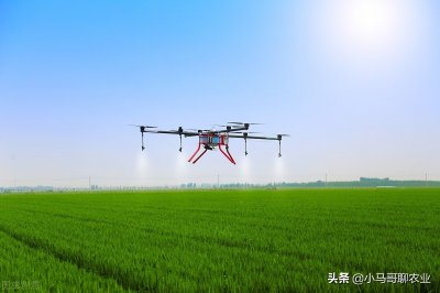​农业无人机喷药到底好不好？它有什么优缺点？看看这些都清楚吗？