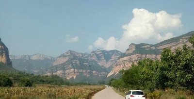​山西太行山大峡谷。