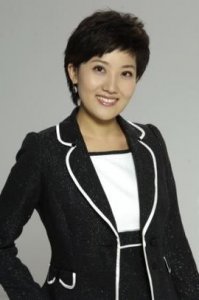 ​中央电视台《朝闻天下》朝闻天下，女主播天亮