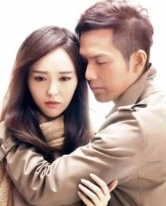 ​＂钟汉良与唐嫣：娱乐圈的佳话，粉丝心中的完美恋人＂