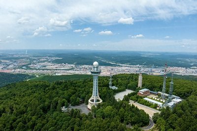 ​逆城市化的恶性循环：人口少、税收少、就业少