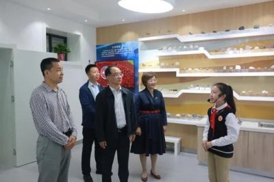 ​西安新知小学教育集团自然博物馆“新知百妙屋”开馆了