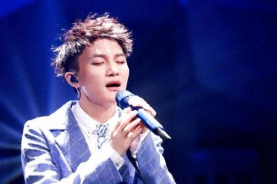 清唱现场:十一位歌手各展风采,魅力难挡