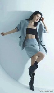 于明加:从小角色到大荧幕的璀璨星光