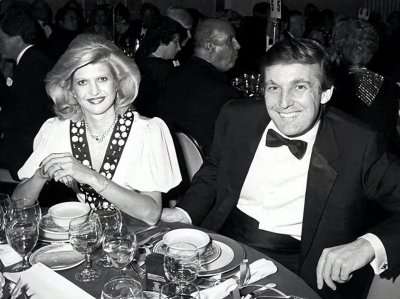 ​特朗普第一任妻子：两人一见钟情，离婚分走一半家产，到死没改姓