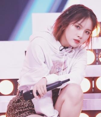 陈乐一的外表清新可爱,用努力与拼搏,不辜粉丝对她的期望