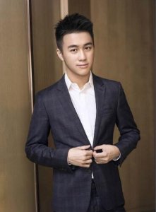 ​赌王小儿子何猷君——你不知道的三件事