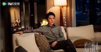 ​看完冯绍峰20岁到46岁，才发现，他吃饭的家伙早已被磨得炉火纯青