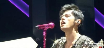 ​巅峰时期因病退圈，无良媒体恶意造谣，周传雄究竟有多惨