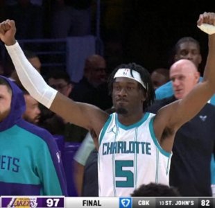 ​湖人签约霍华德？3年，等了NBA整整3年