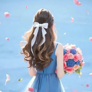 ​绝美背影女孩头像，有你喜欢的吗