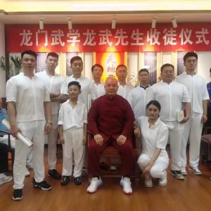 ​中国第一大力士龙武先生咸阳收徒
