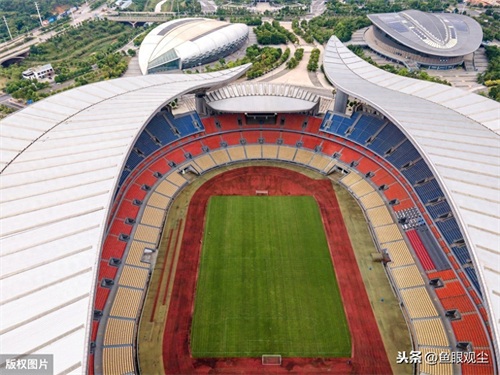 广西南宁：航拍广西体育中心