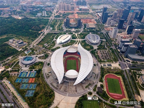 广西南宁：航拍广西体育中心