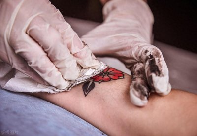 ​150元纹身致天价清洗费76.9万！法院：纹身店全责，怒斥行业乱象