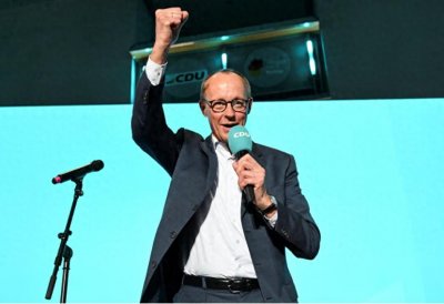 ​德国总理候选人：应“摆脱美国”