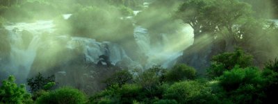 ​三国后期，刘禅不战而降，儿子刘谌宁死不降，杀妻宰儿壮烈殉国