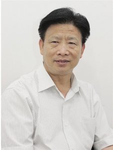 ​吴少华：鹰击长空成就浙商典范