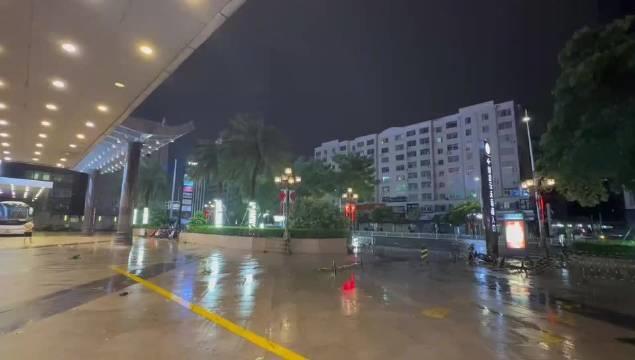 你知道进入台风眼区会是怎样吗？