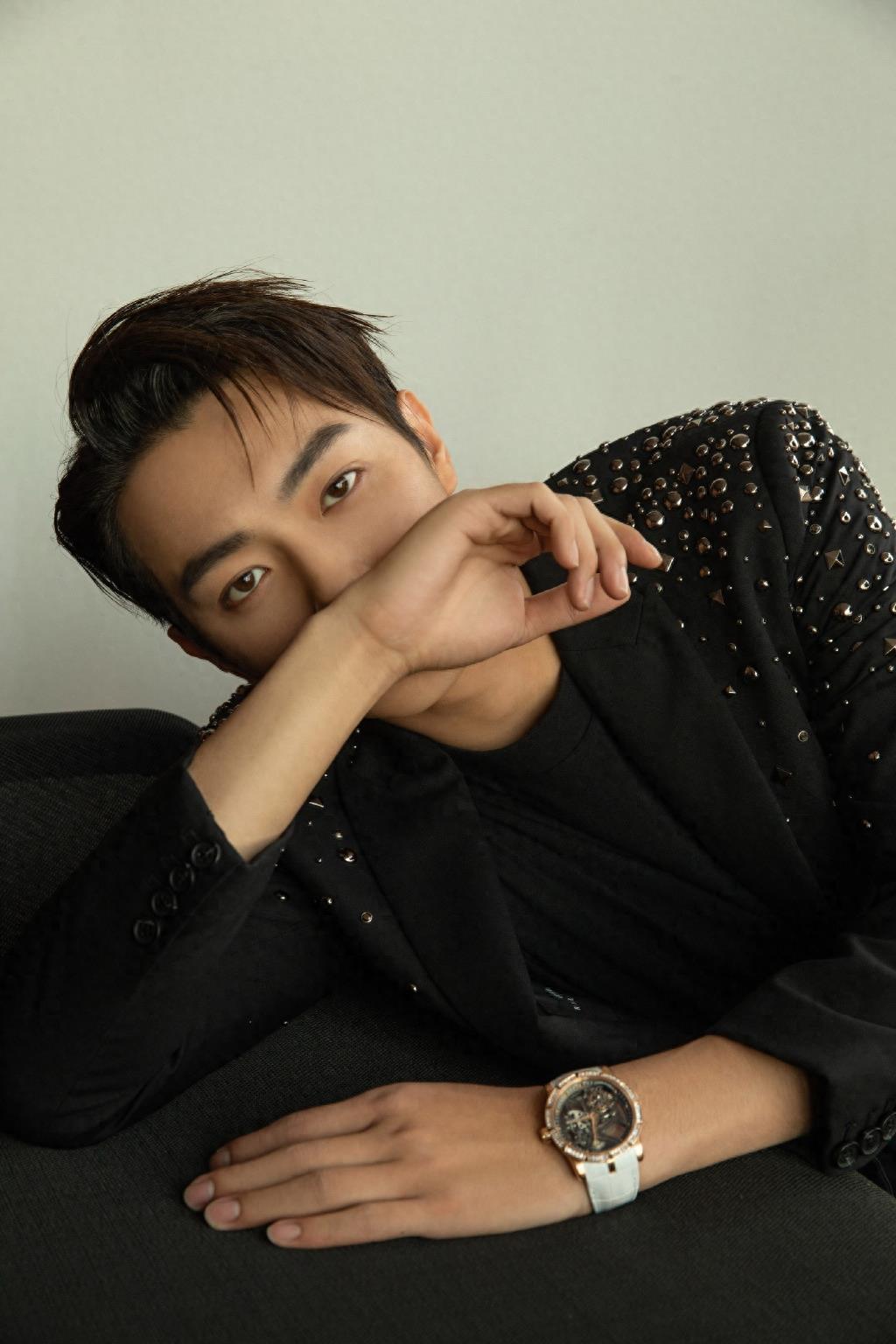 许凯高清手机壁纸 每一张手机桌面清爽帅气网友们喜欢哪一张关注