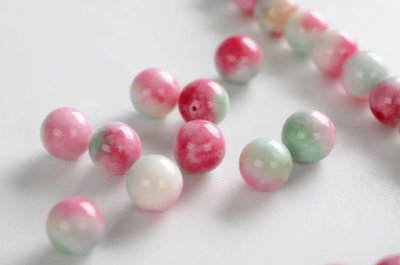 ​每日一句英语（附音频）- ＂one after another”是什么意思？