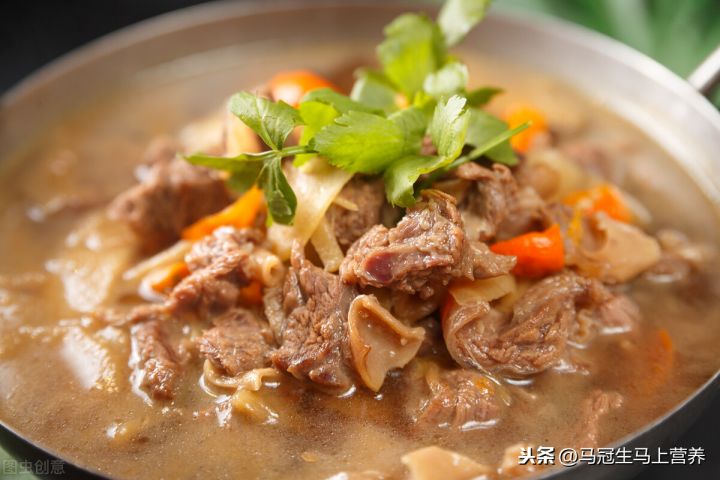 100克牛肉含多少蛋白质（来看看它的三大营养特点）