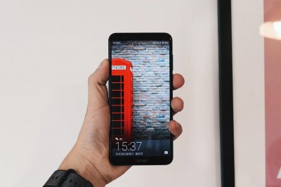 ​全“屏”实力，荣耀7X引领千元旗舰全面屏新风潮