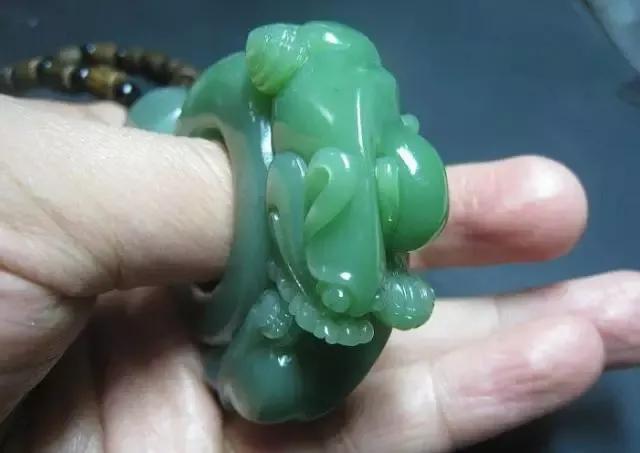 怎样养玉可以有光泽（玉怎么保养才能越来越亮越润）(图4)