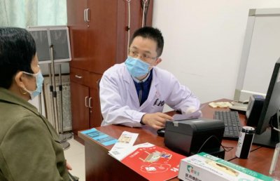 ​跟风网红减肥法，女子暴瘦 20 多斤后进医院