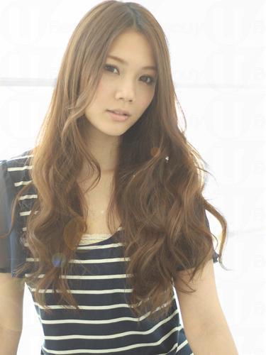 长形脸适合什么样的发型女介绍 长形脸适合什么样的发型女介绍