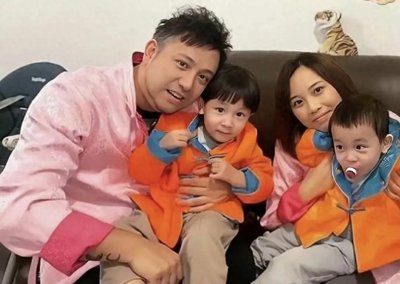 ​港星张致恒落魄做清洁工，满手污黑，四个孩子压力太大