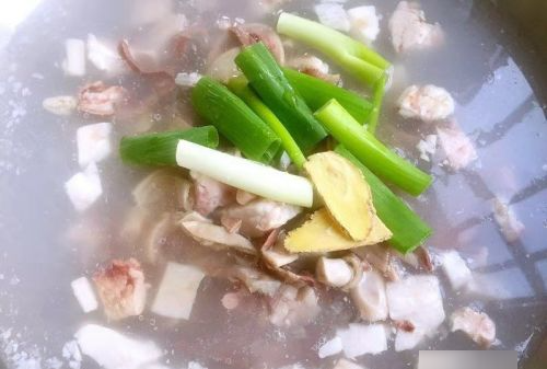 羊杂汤的做法,羊杂汤怎么做好吃又简单的做法图4