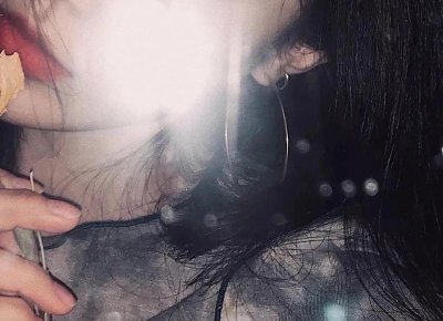 ​女朋友偷偷去跟别人相亲