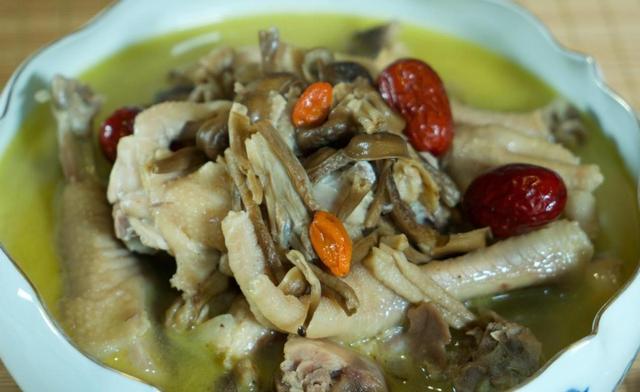 北京最有名的特色菜（去北京必点的8道京菜）(15)