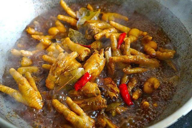 四川最下饭的菜（四川最出名的8道菜）(6)