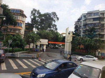 ​柳州地区师范高中部_柳州地区师范高中部学费