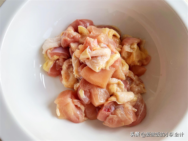 蒸鸡肉要多长时间(蒸鸡肉怎么做好吃又嫩)