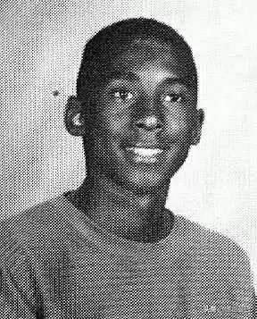 缅怀传奇！带你走进科比1岁到41岁人生历程，你真的了解他吗？