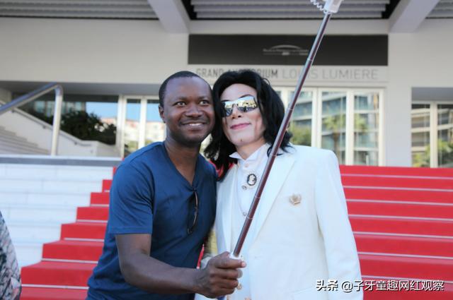 国外最像迈克尔杰克逊的模仿者（模仿迈克尔杰克逊爆火）(4)