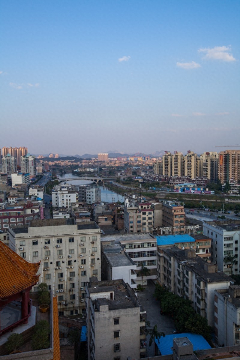 玉林，“岭南美玉，胜景如林”，自古享有“岭南都会”之美誉