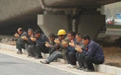 ​停工令可能要来了，60岁以上的禁止打工，是真的吗？