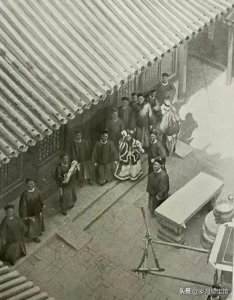 ​清朝末年多张罕见照片，出逃归来的慈禧很是狼狈